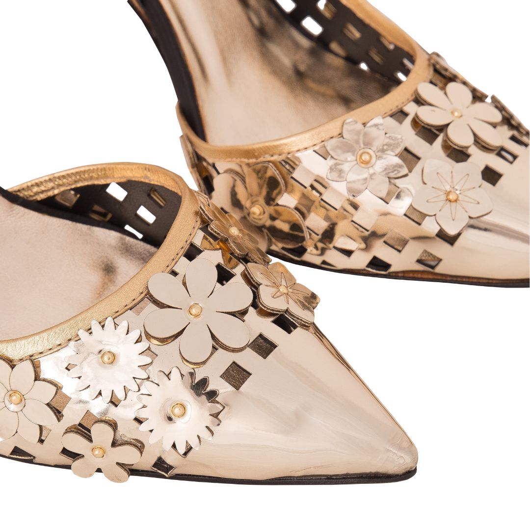 Scarpin Flower Ouro