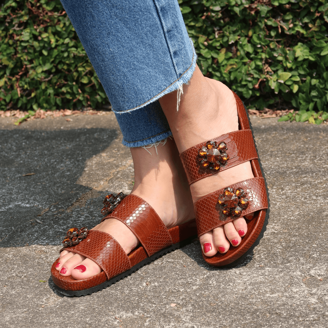 Rasteira Slider Whisky - Vestida