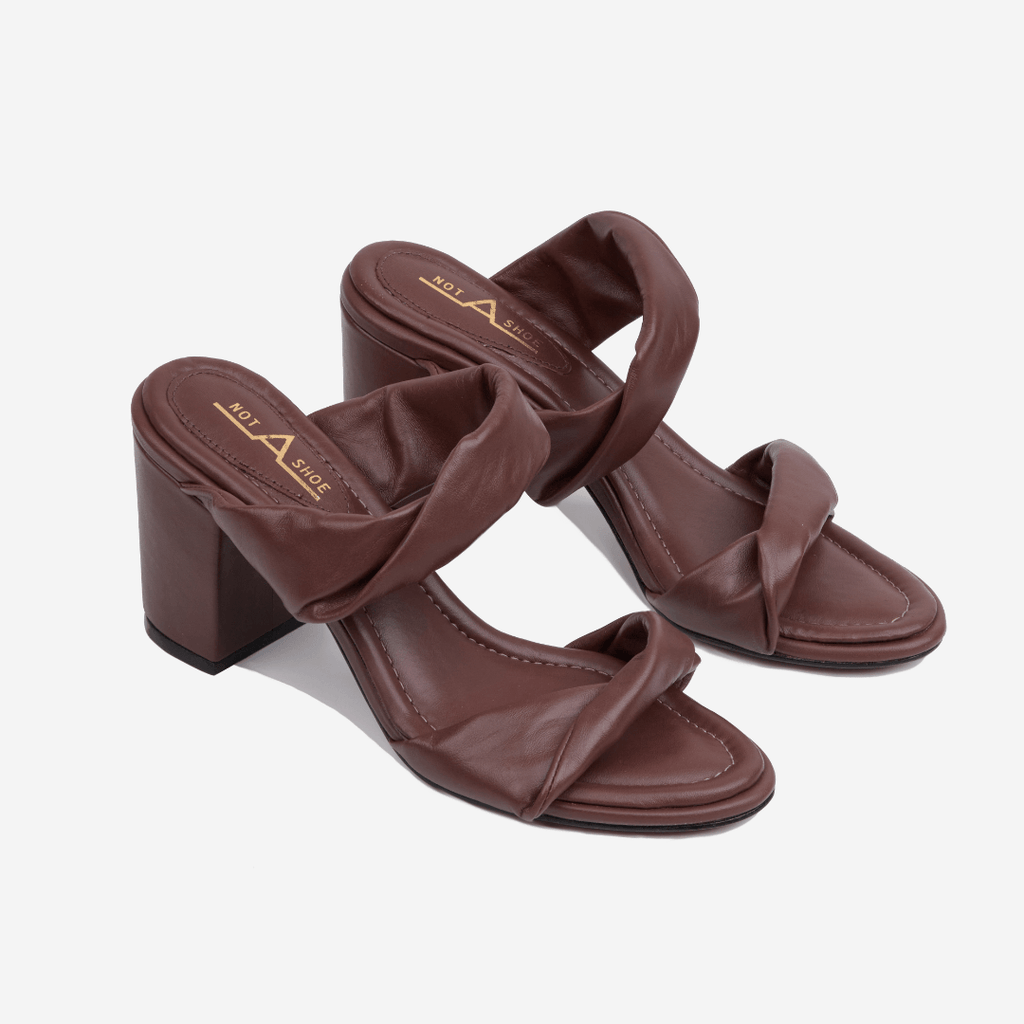 Sandália Celina Chocolate - Lado