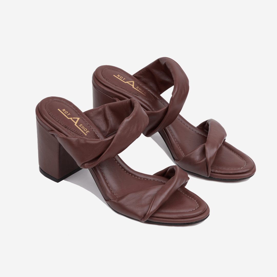 Sandália Celina Chocolate - Lado